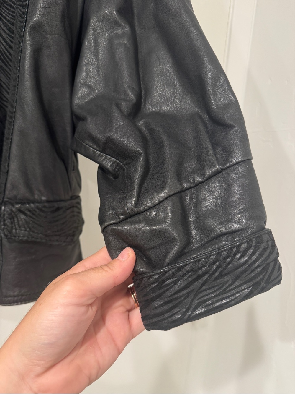 Vintage Black Med Winlit 100% Genuine Leather Jacket - Picture 9 of 17